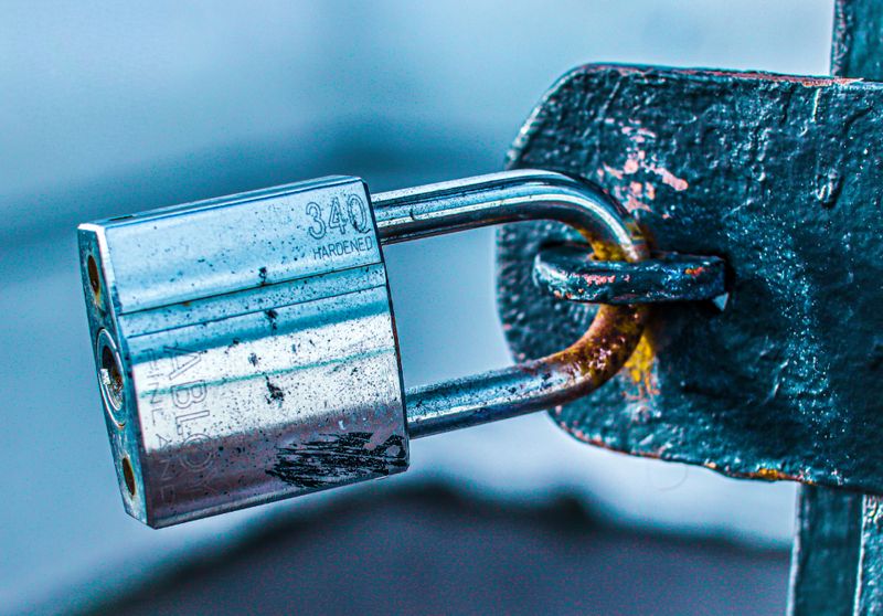 Rekey vs replace locks Memphis